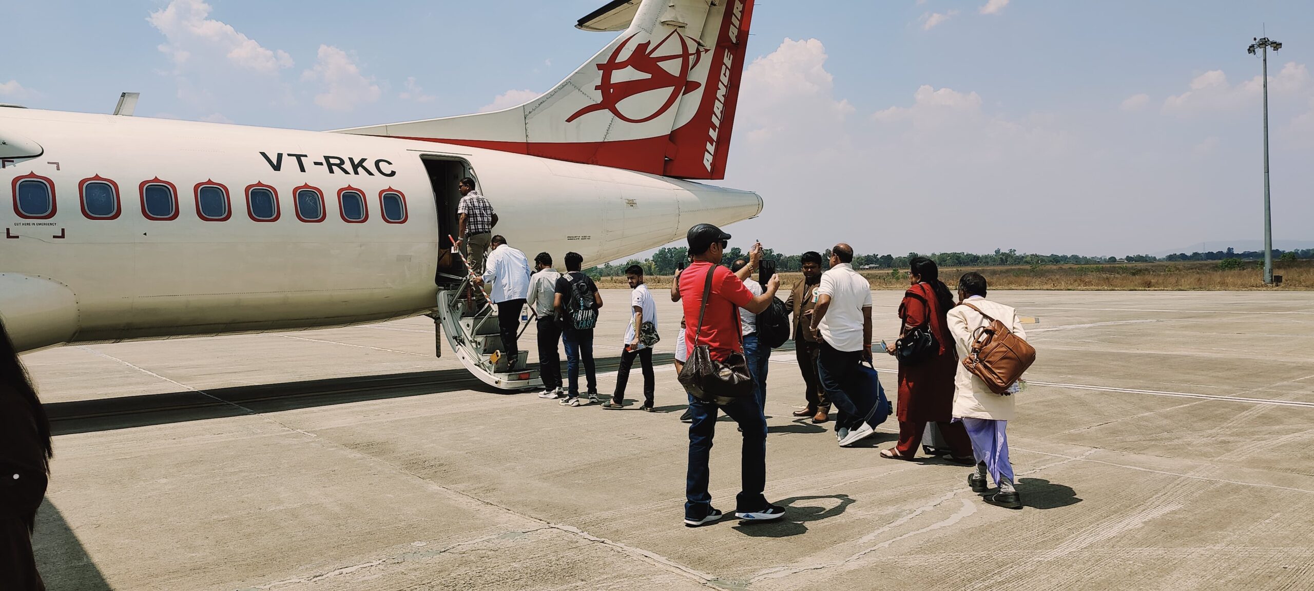 अंबिकापुर से दिल्ली के लिए हवाई सेवा का शुभारंभ