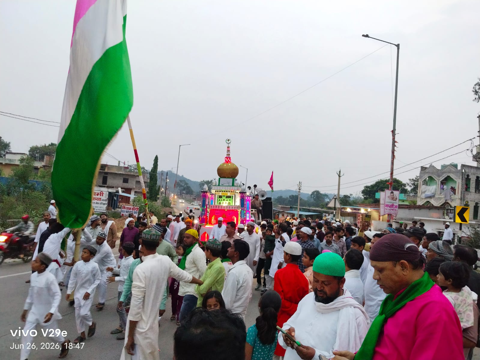 शांतिपूर्ण तरीके से मनाया गया मोहर्रम का पर्व,निकाली गई ताजिया,लोगों ने जगह जगह किया स्वागत