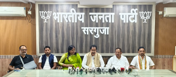 कांग्रेस के लोकतंत्र पर कुठाराघात के 51 वर्ष : आपातकाल भारतीय लोकतंत्र का सबसे काला अध्याय – ओम प्रकाश सिन्हा