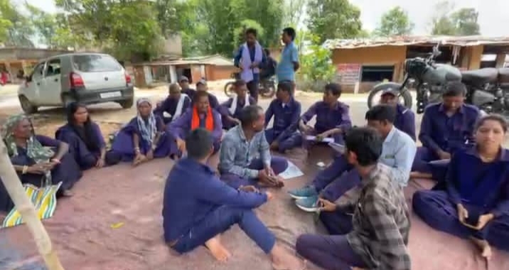 कोटवार संघ ने खोला मोर्चा