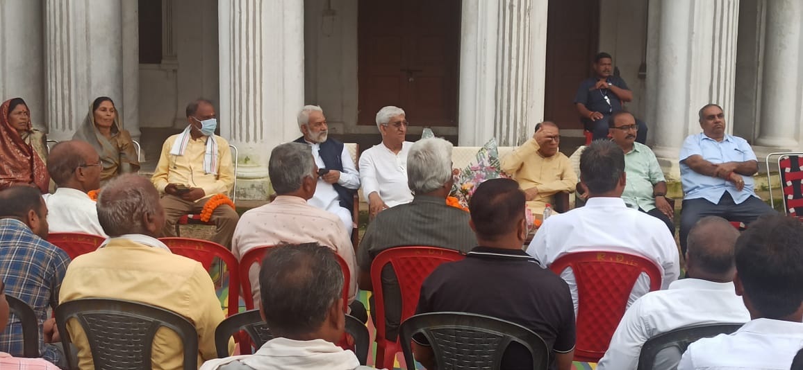धौरपुर और लुंड्रा में कांग्रेस की संगठनात्मक बैठक, टी.एस. सिंहदेव बोले– बूथ स्तर तक मजबूत होगा संगठन