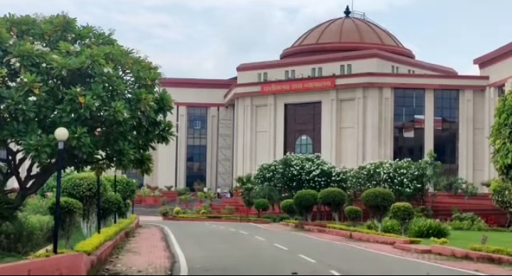 छत्तीसगढ़ की जेलों में क्षमता से 8 हजार ज्यादा कैदी, 15 हजार की जगह बंद हैं करीब 23 हजार बंदी